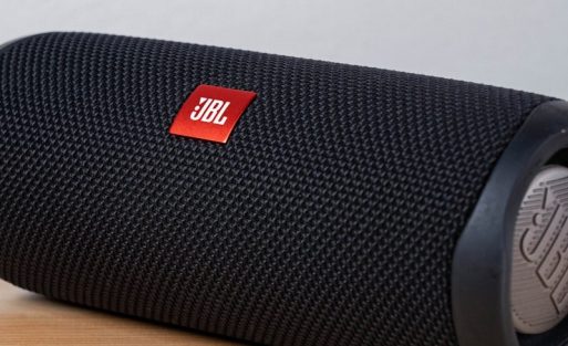 astronaut-speaker-review