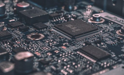 feat-tech-gadgets-under35